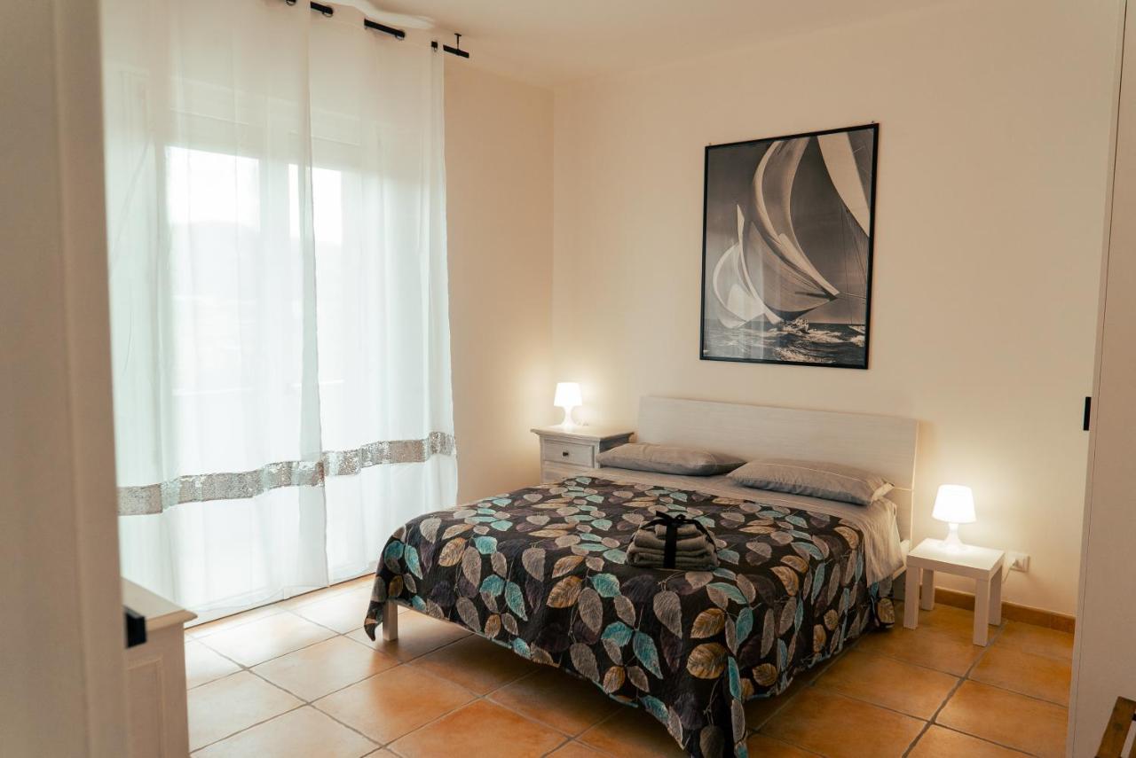 La Terrazza Sul Reno - In Pieno Centro-Due Passi Da Villa Chiara - Comodo Unipol Arena Casalecchio Di Reno Exteriör bild