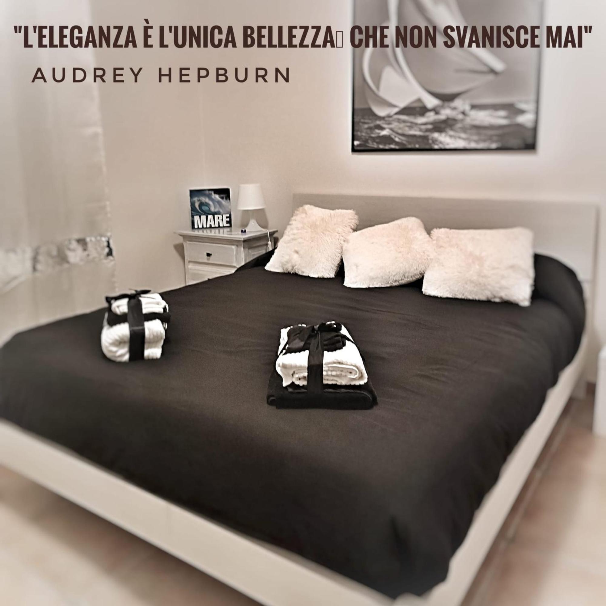 La Terrazza Sul Reno - In Pieno Centro-Due Passi Da Villa Chiara - Comodo Unipol Arena Casalecchio Di Reno Exteriör bild